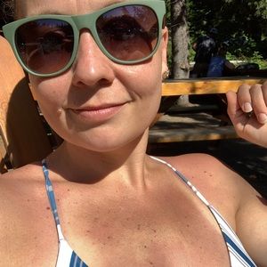 Meet your Posher, Whitney